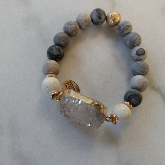 Jewelry - Bracelet